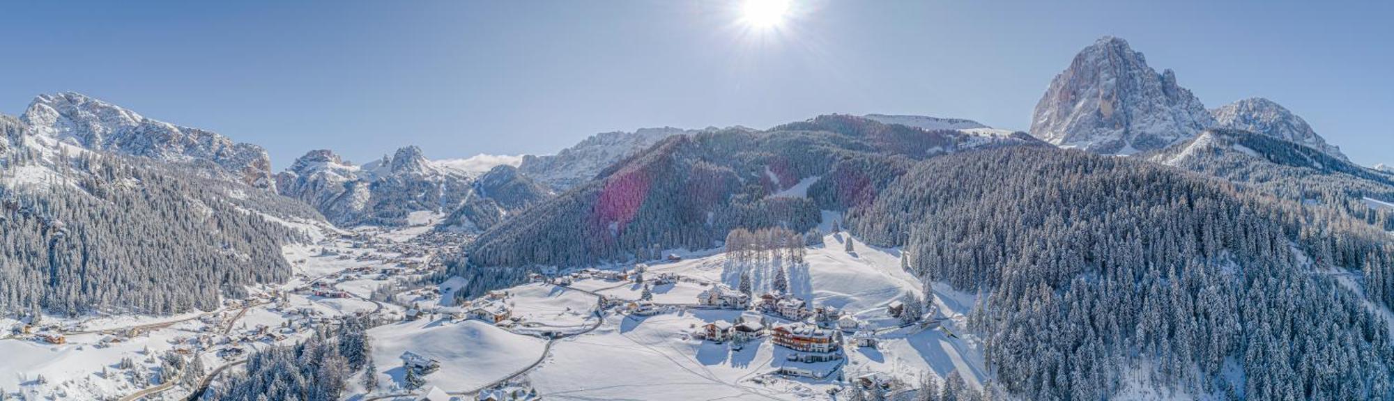 Hotel Chalet Dlaces Selva di Val Gardena Exteriör bild