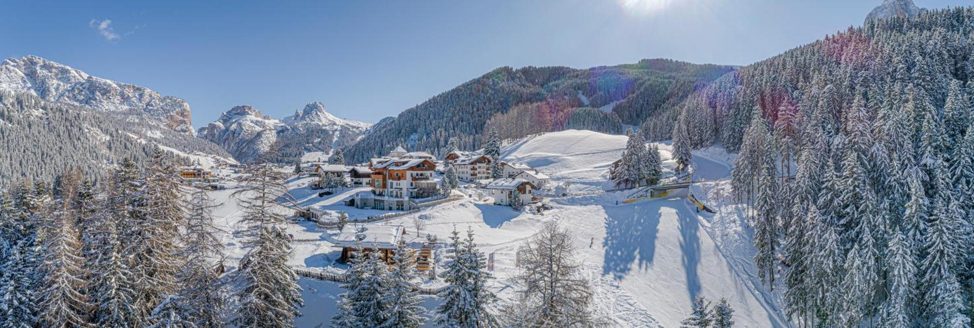 Hotel Chalet Dlaces Selva di Val Gardena Exteriör bild